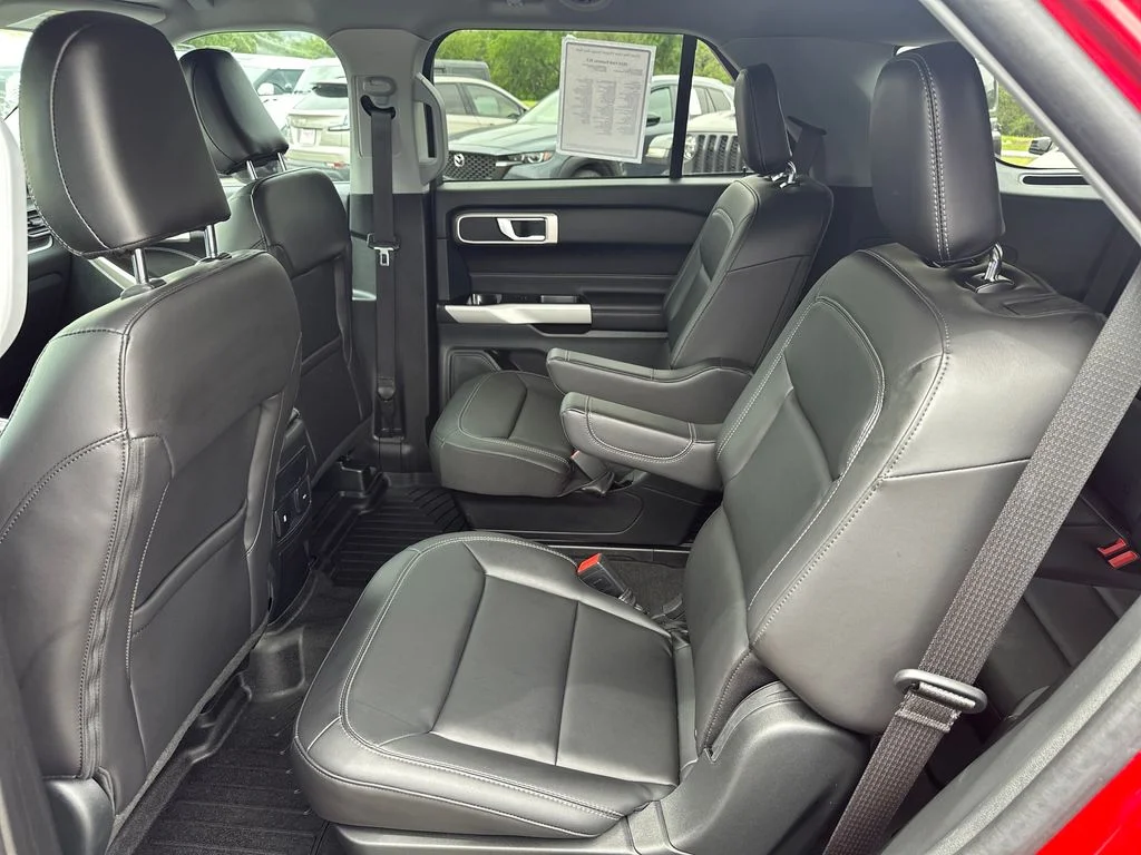 Used 2024 Red Ford XLT image 31