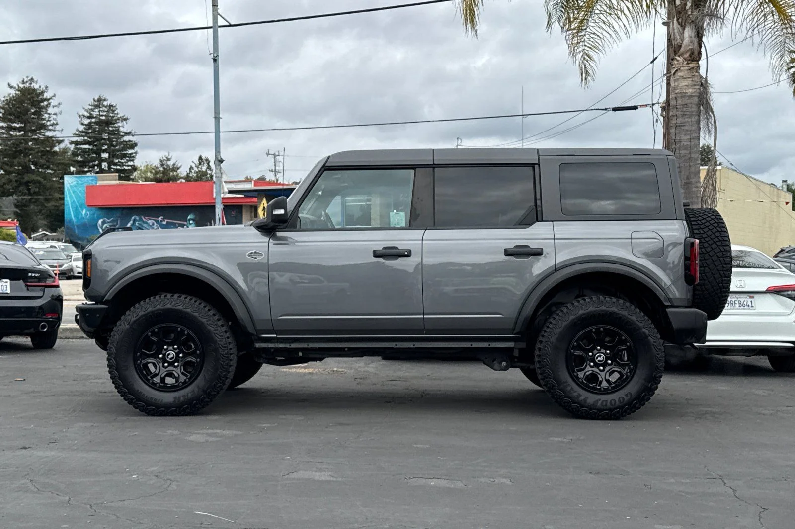 Certified Used 2024 Gray Metallic Ford Wildtrak image 31