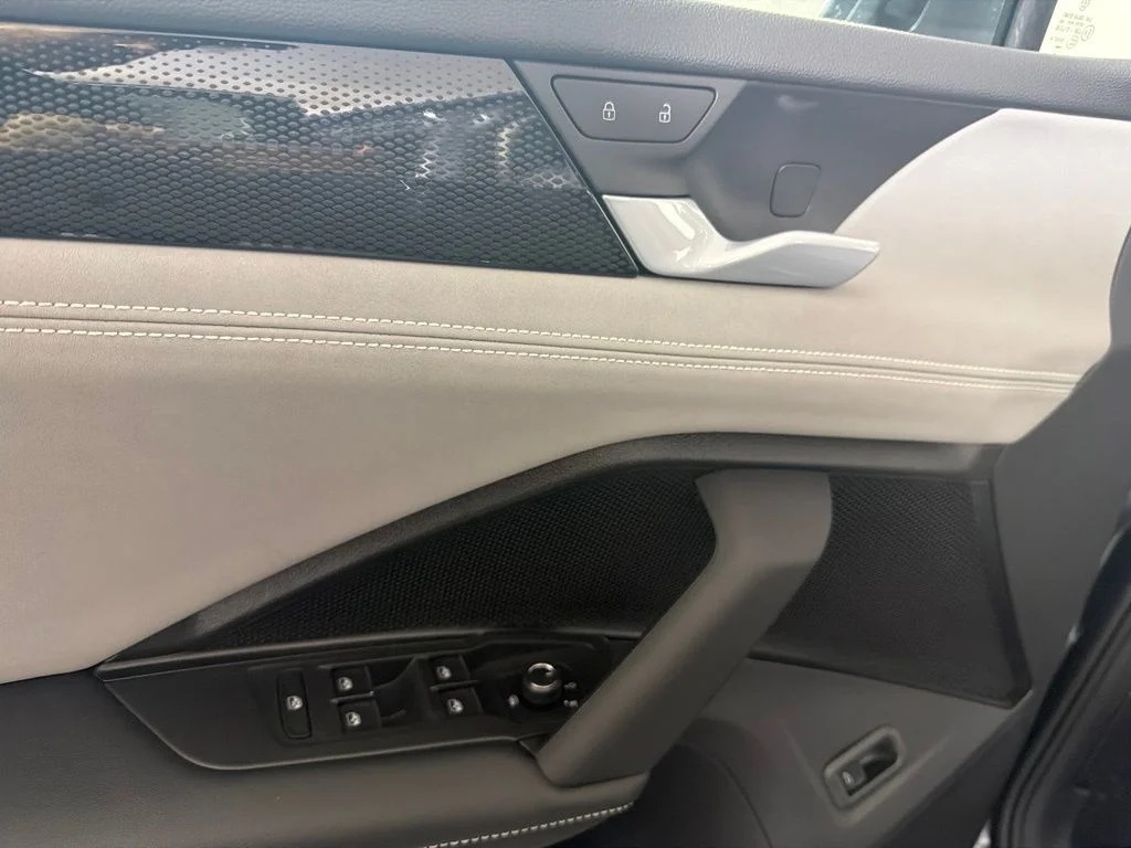 New 2026 Gray Volkswagen 2.0T SE image 9