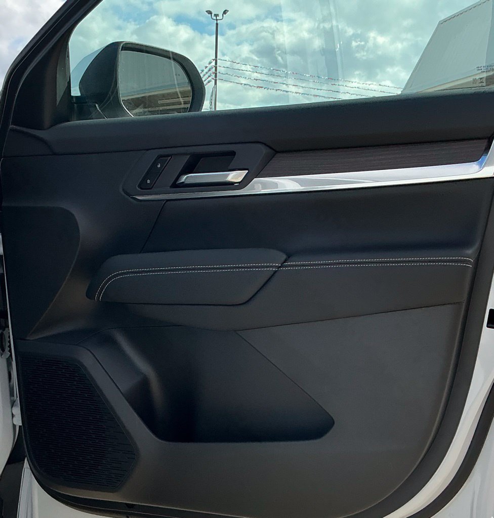 New 2026 Glacier White Tricoat GMC Denali image 23