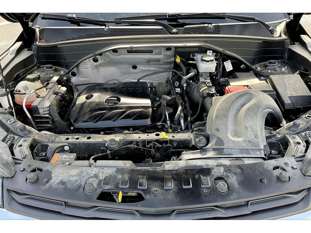 Used 2025 Mosaic Black Metallic Chevrolet LT image 7
