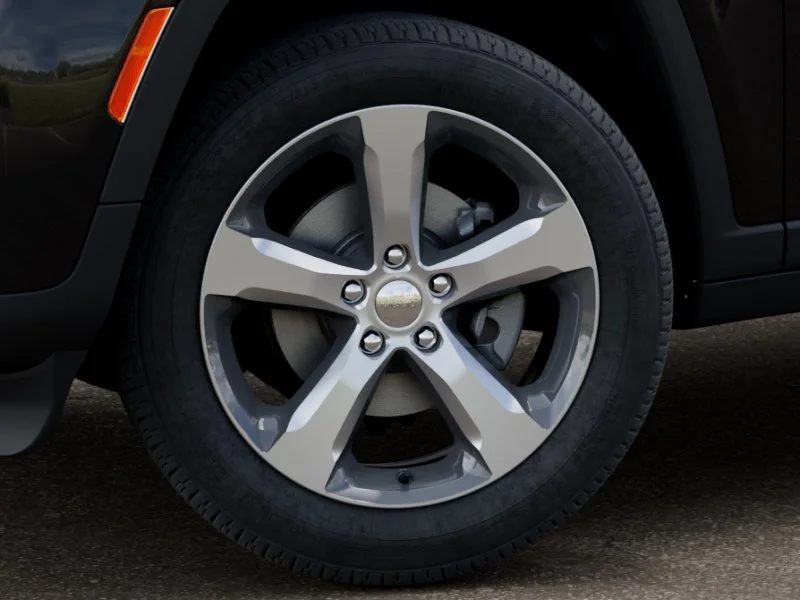 New 2026 Diamond Black Crystal Pearl-Coat Exterior Paint Jeep Limited image 34