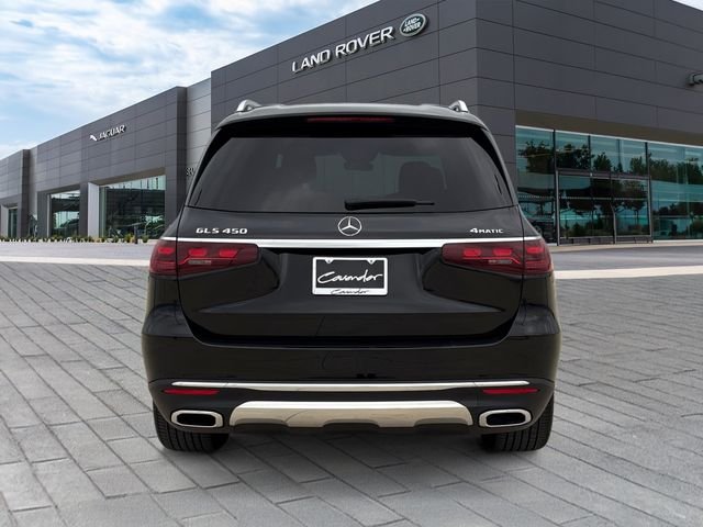 Used 2025  Mercedes-Benz GLS 450 image 4
