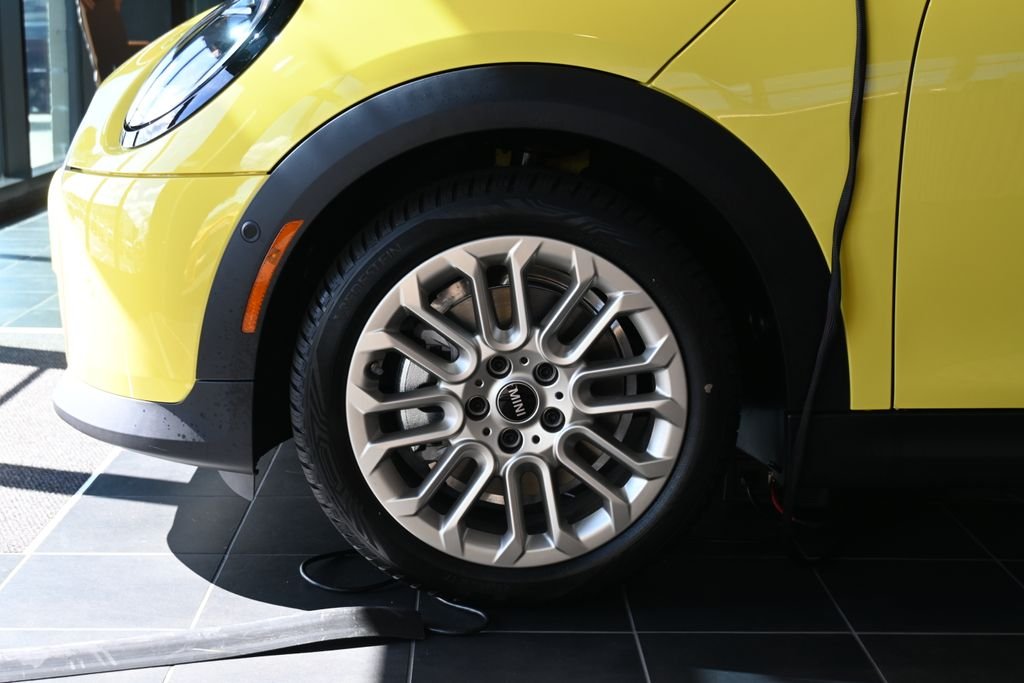 2026 MINI Convertible S - Photo 11