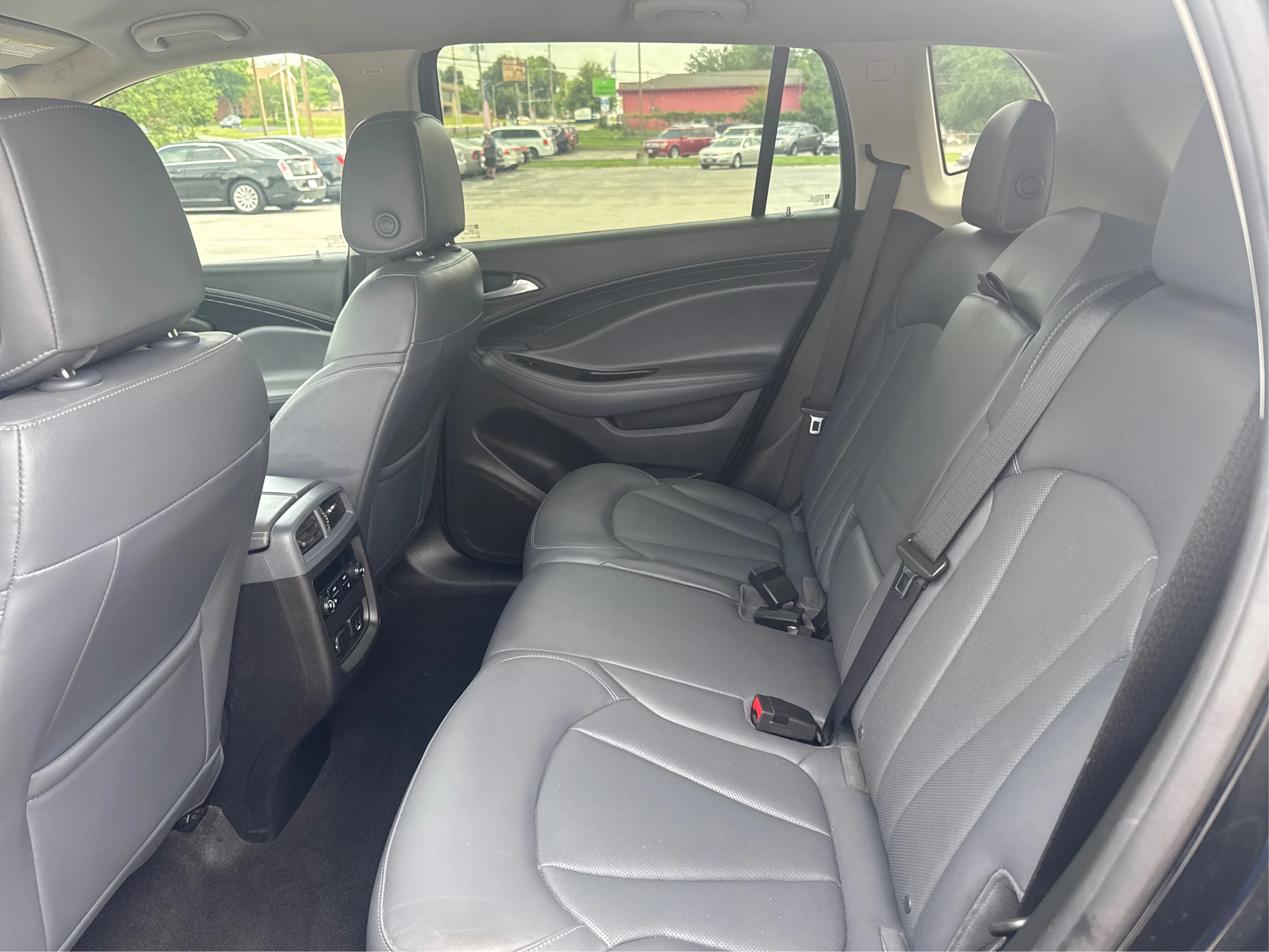 Used 2019 Black Buick AWD Essence image 10