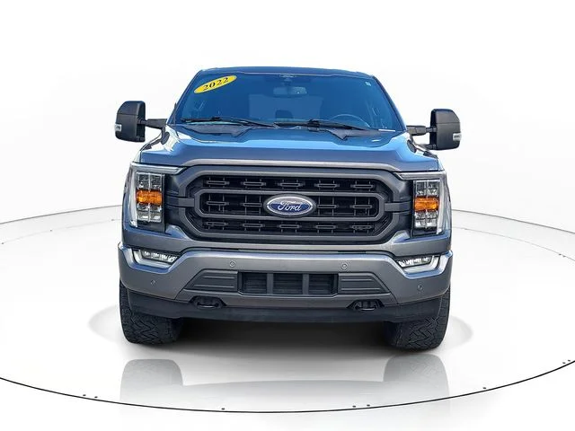 Used 2022 Gray Ford XLT image 2