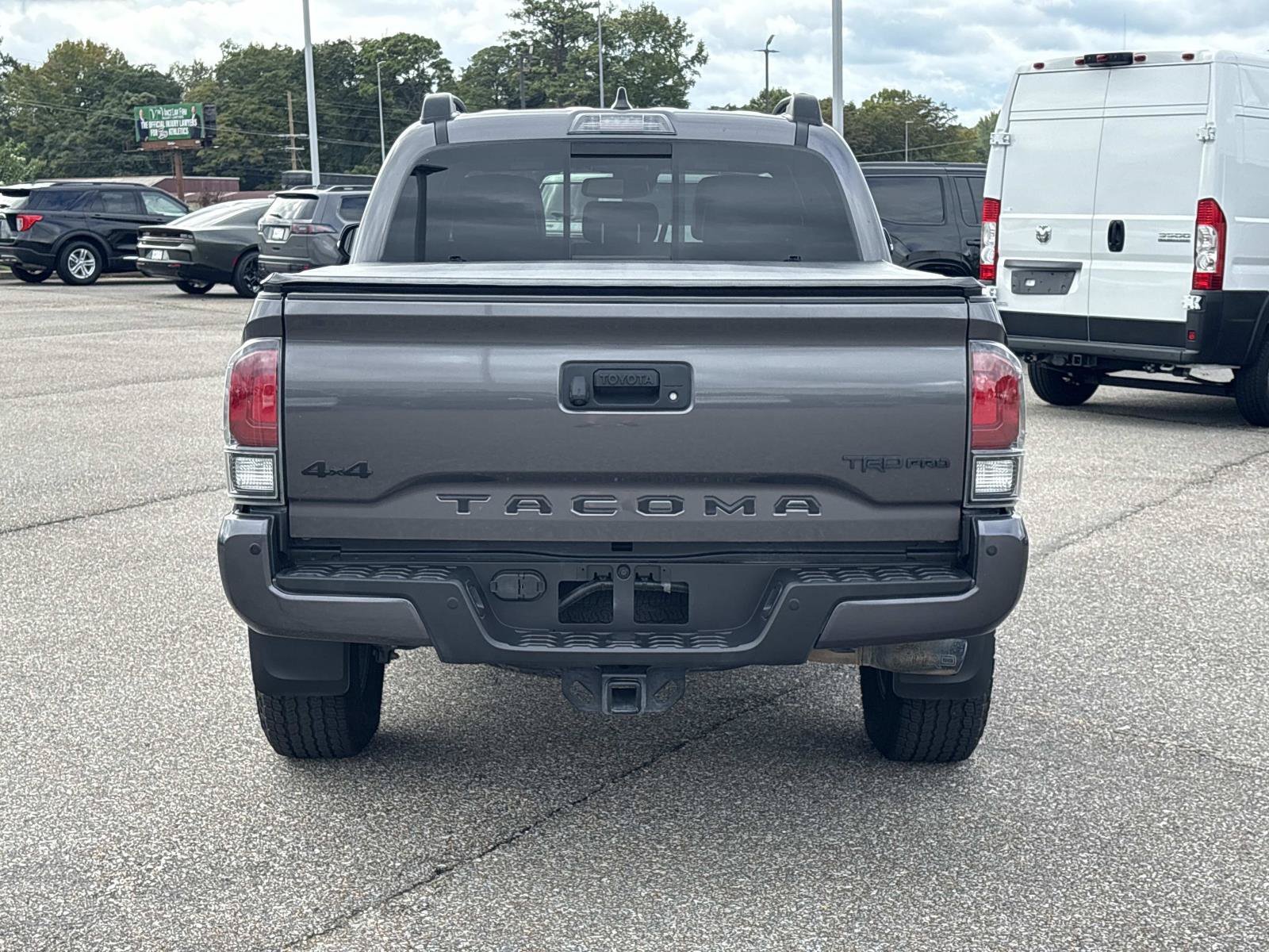 2022 Toyota Tacoma SR5 - Photo 6