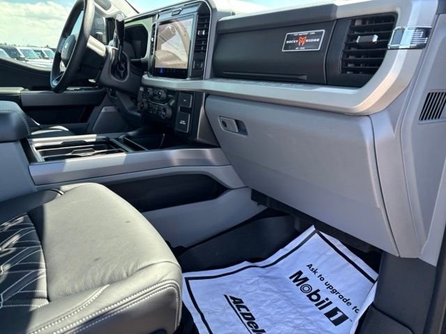 New 2026 Avalanche Ford F-250® XLT image 25
