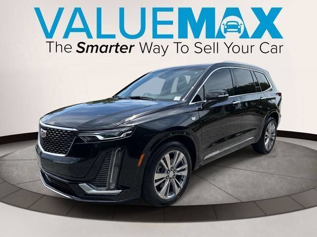 Used 2024 Stellar Black Metallic Cadillac Premium Luxury image 10