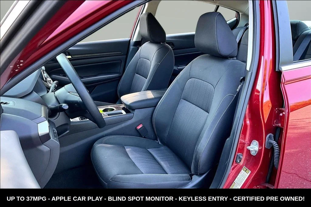 Used 2024 Red Nissan 2.5 SV image 20