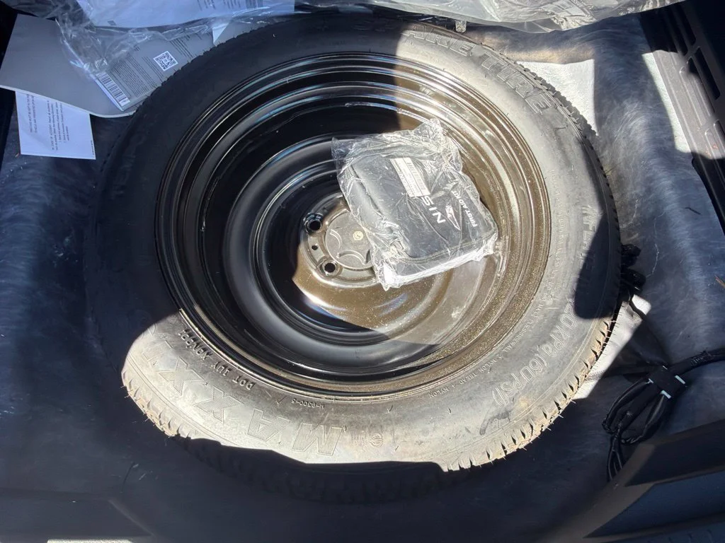 Used 2025 Gray Nissan SV image 33