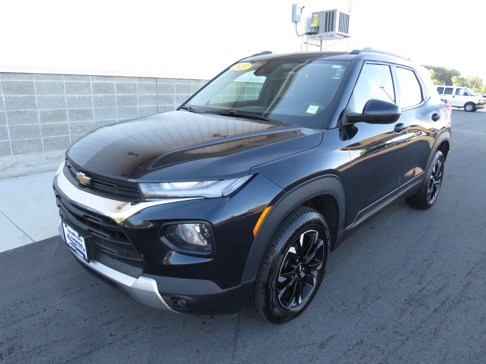 Used 2021 Midnight Blue Metallic Chevrolet LT image 11