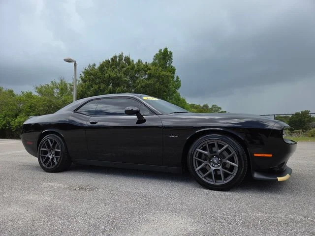 2019 Dodge Challenger R/T's photo