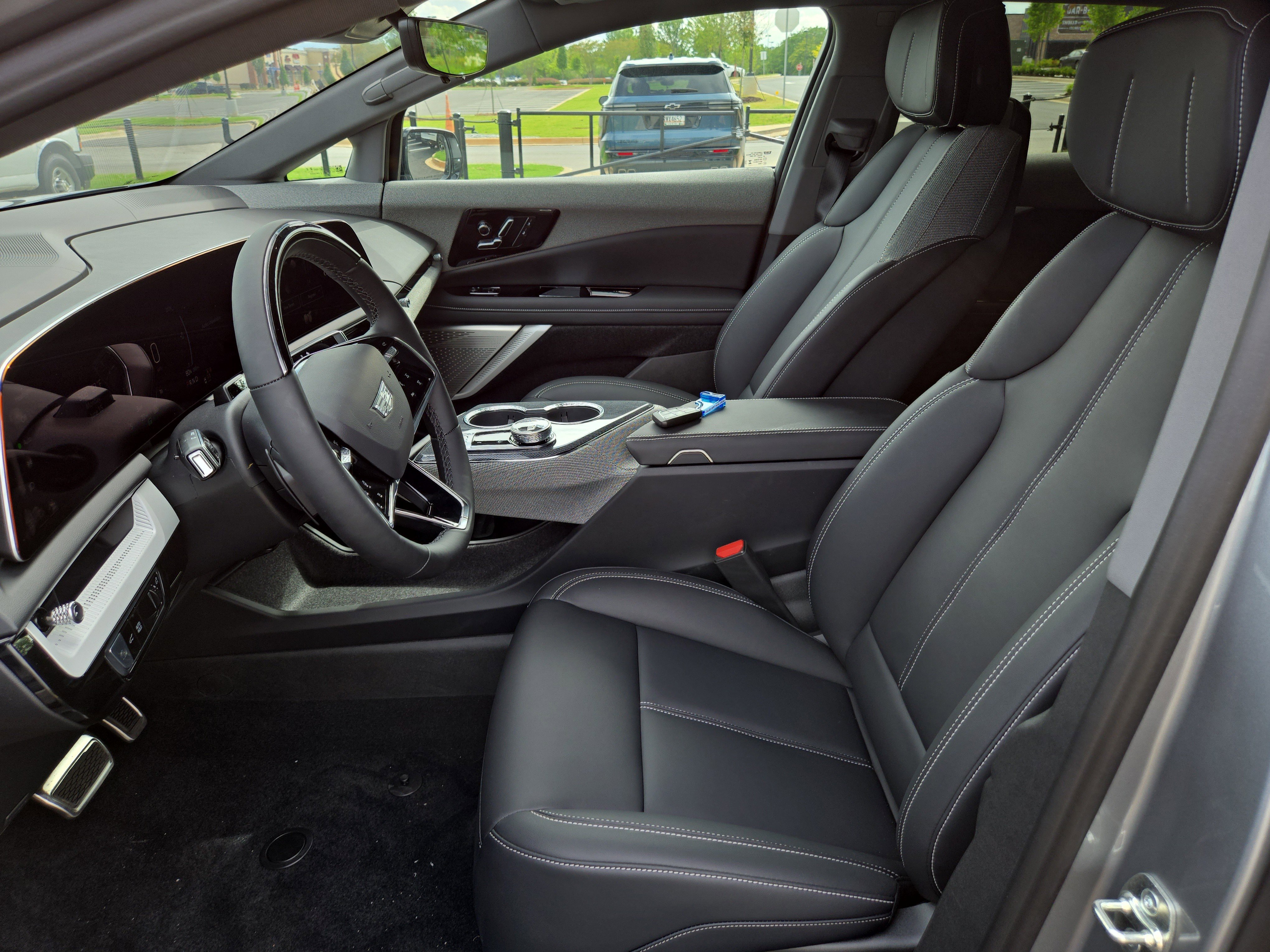 2026 Cadillac OPTIQ Sport - Photo 13