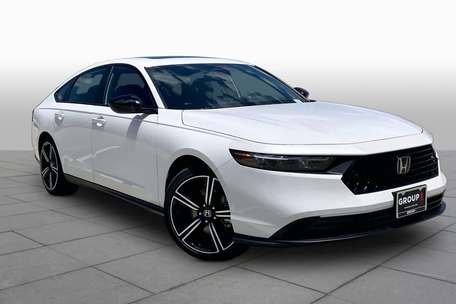 New 2026 Platinum White Pearl Honda Sport Hybrid image 2