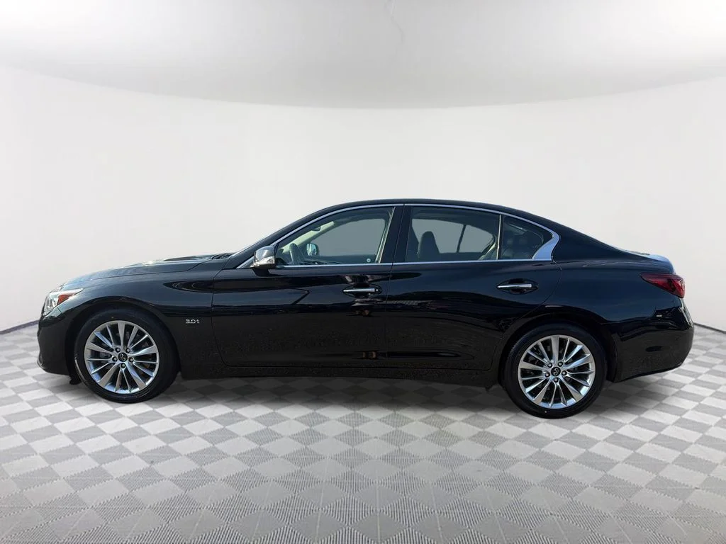 Used 2020 Black INFINITI 3.0t LUXE image 8