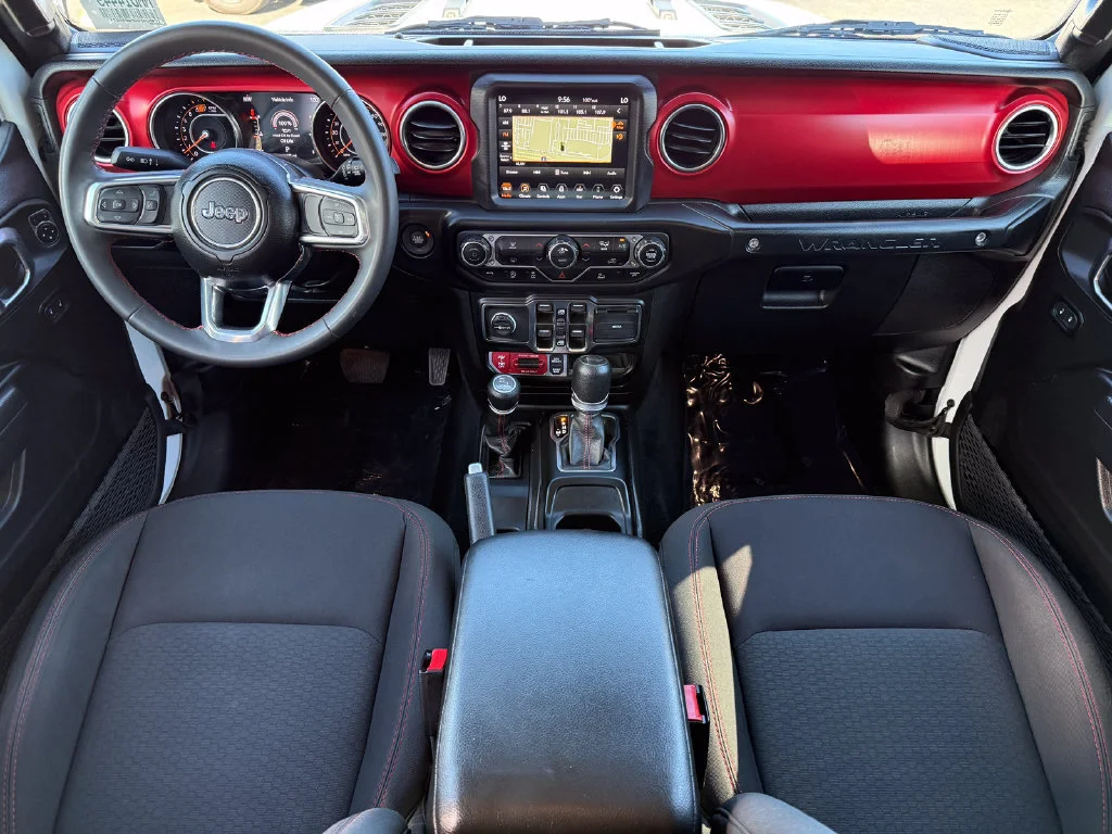 Used 2023  Jeep Rubicon image 19