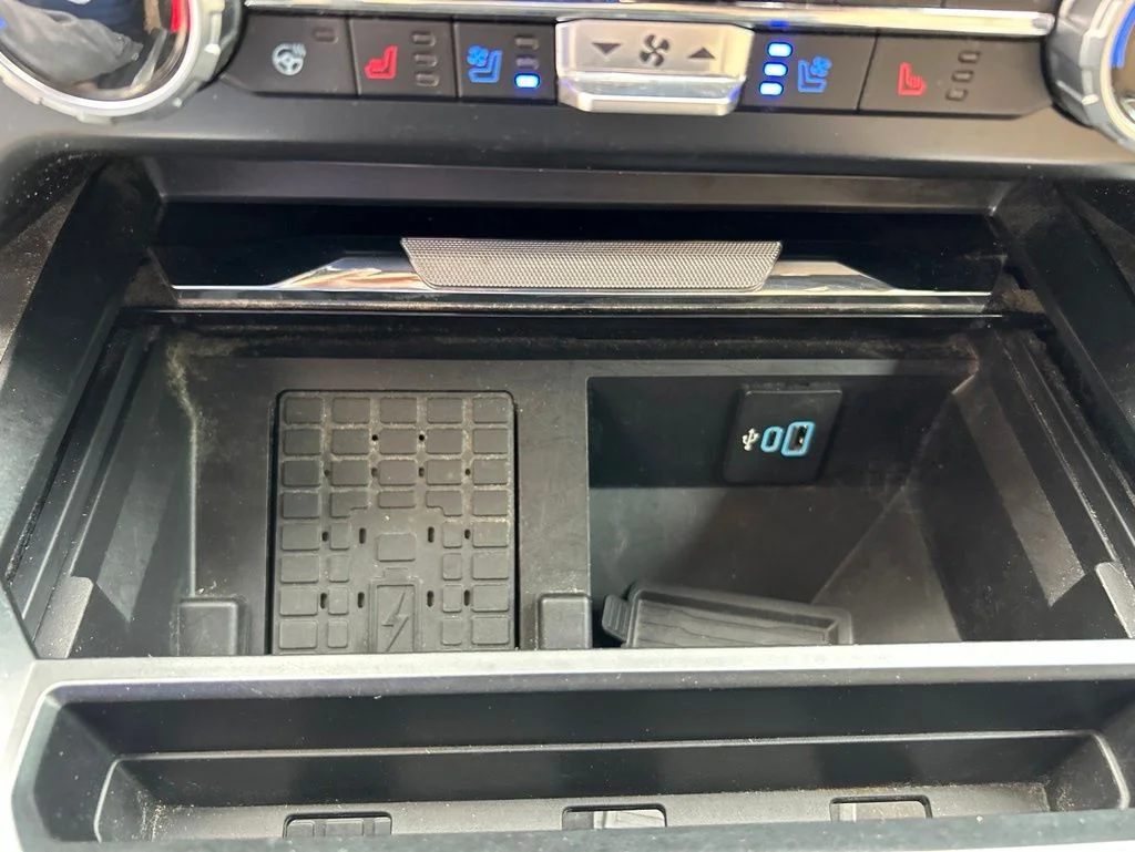 Used 2023 Black Ford Lariat image 54