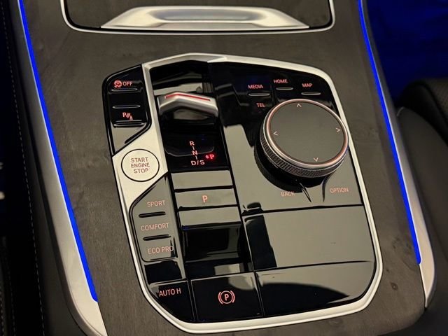 Used 2026 Skyscraper Grey Metallic BMW sDrive40i image 33