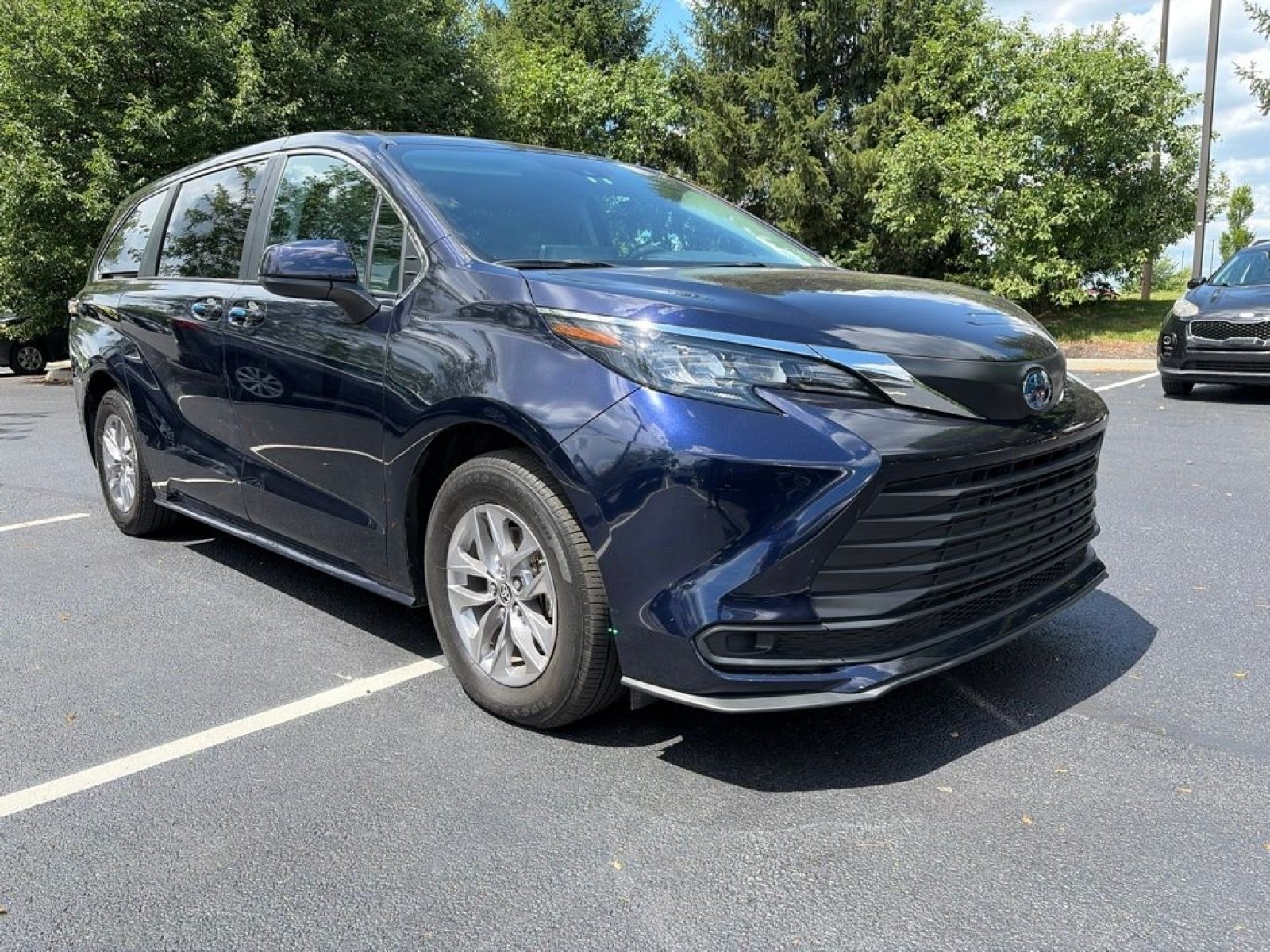 Used 2024 Gray Toyota Hybrid LE image 3