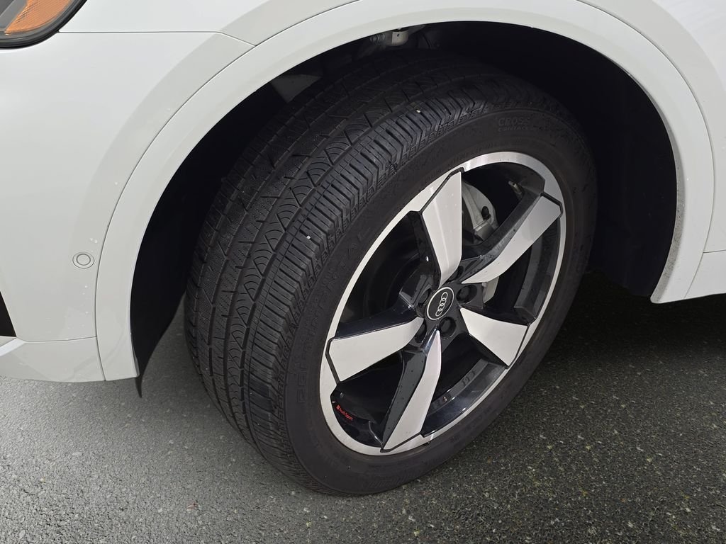 Used 2023 White Audi 45 S line Prestige image 35