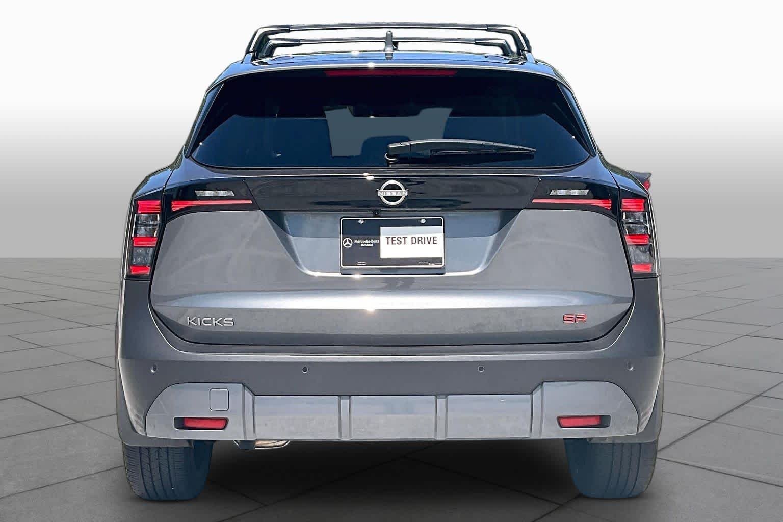 Used 2025 Gun Metallic Nissan SR image 5