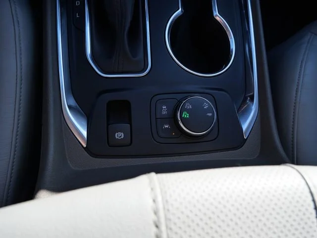 2021 Chevrolet Traverse Premier - Photo 20