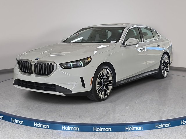 2026 BMW 5 Series 530i