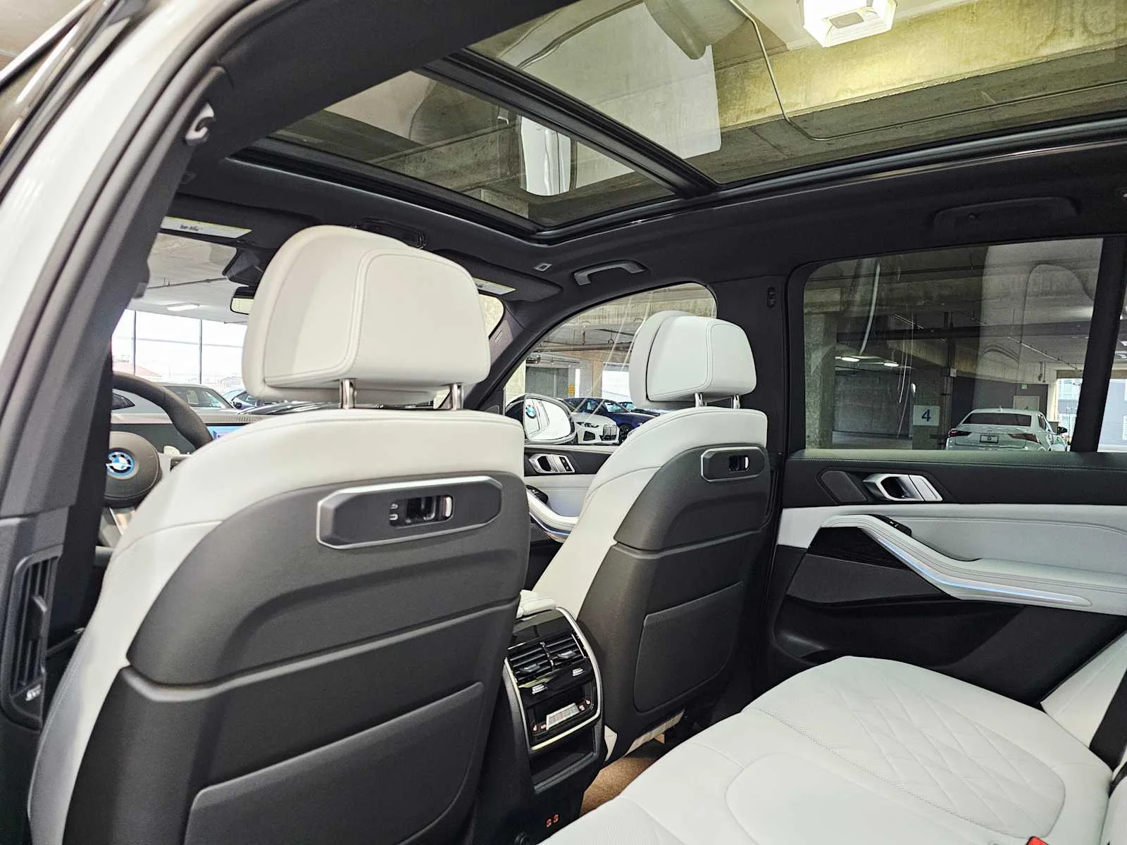New 2026 Alpine White BMW xDrive50e image 26
