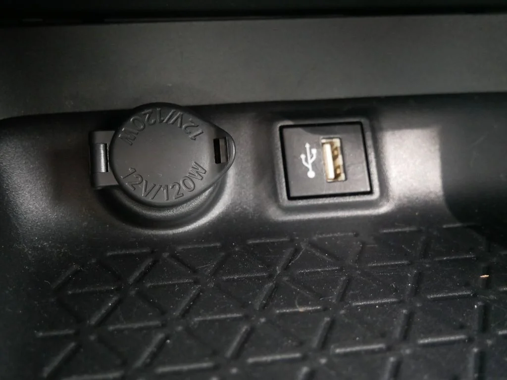 Used 2025 Black Toyota XLE image 20