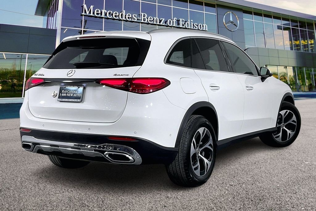 2025 Mercedes-Benz GLC Base - Photo 10