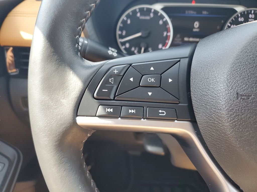 Used 2025 White Nissan SV image 19