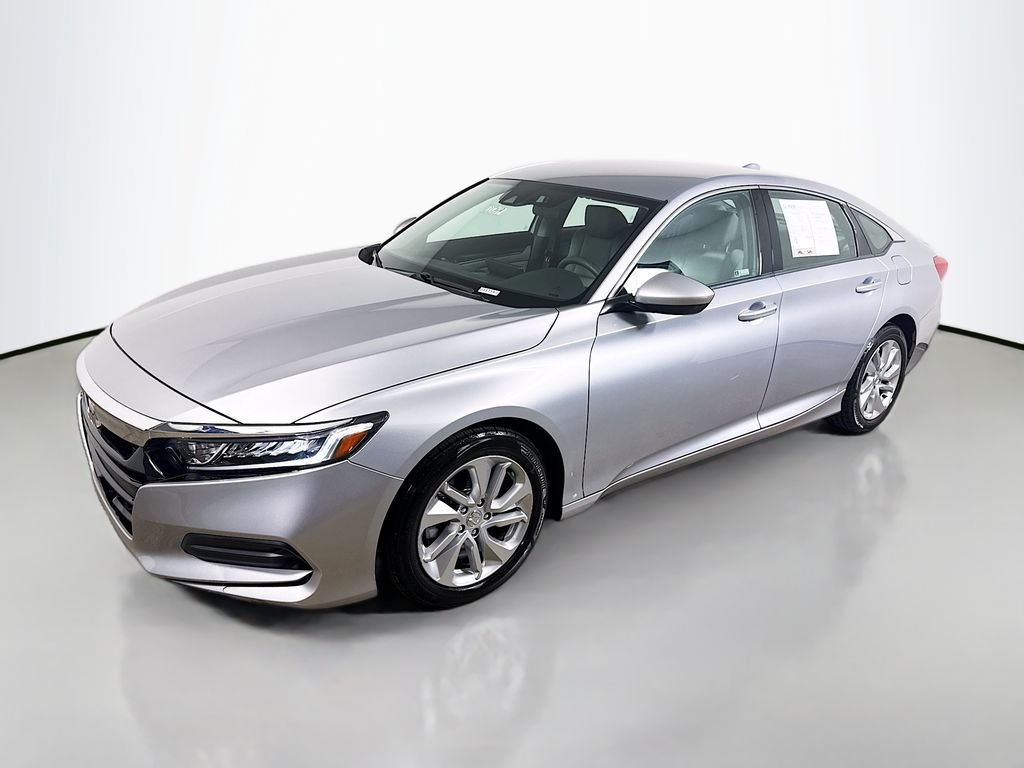 Used 2020 Lunar Silver Metallic Honda LX image 3