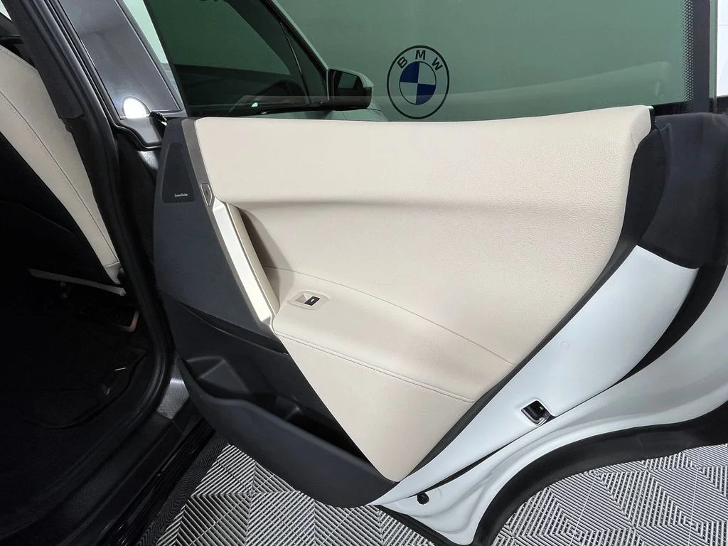 Certified Used 2024 White BMW xDrive50 image 24