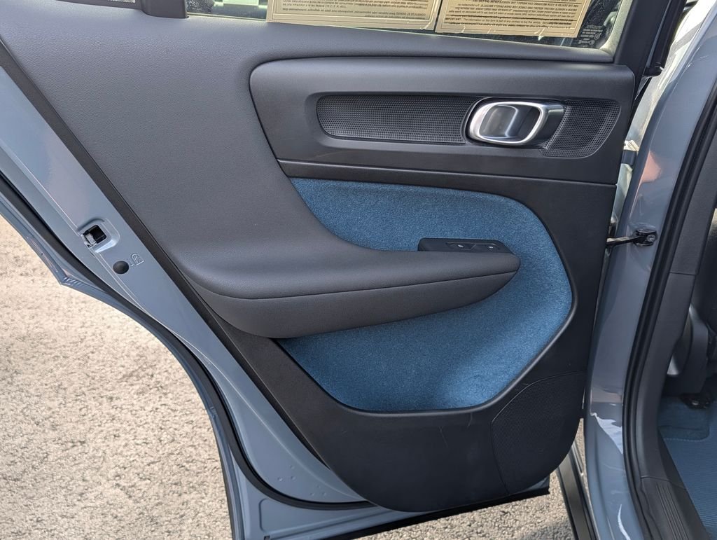 2023 Volvo C40 Ultimate - Photo 16