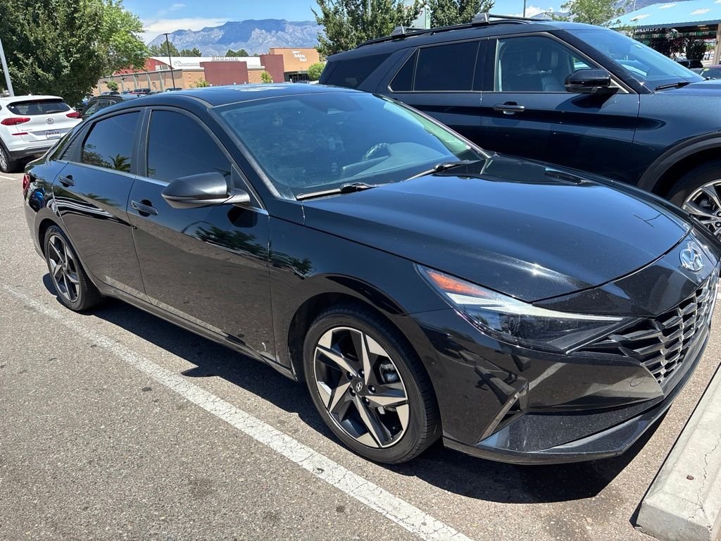 Used 2023 Black Hyundai Limited image 8