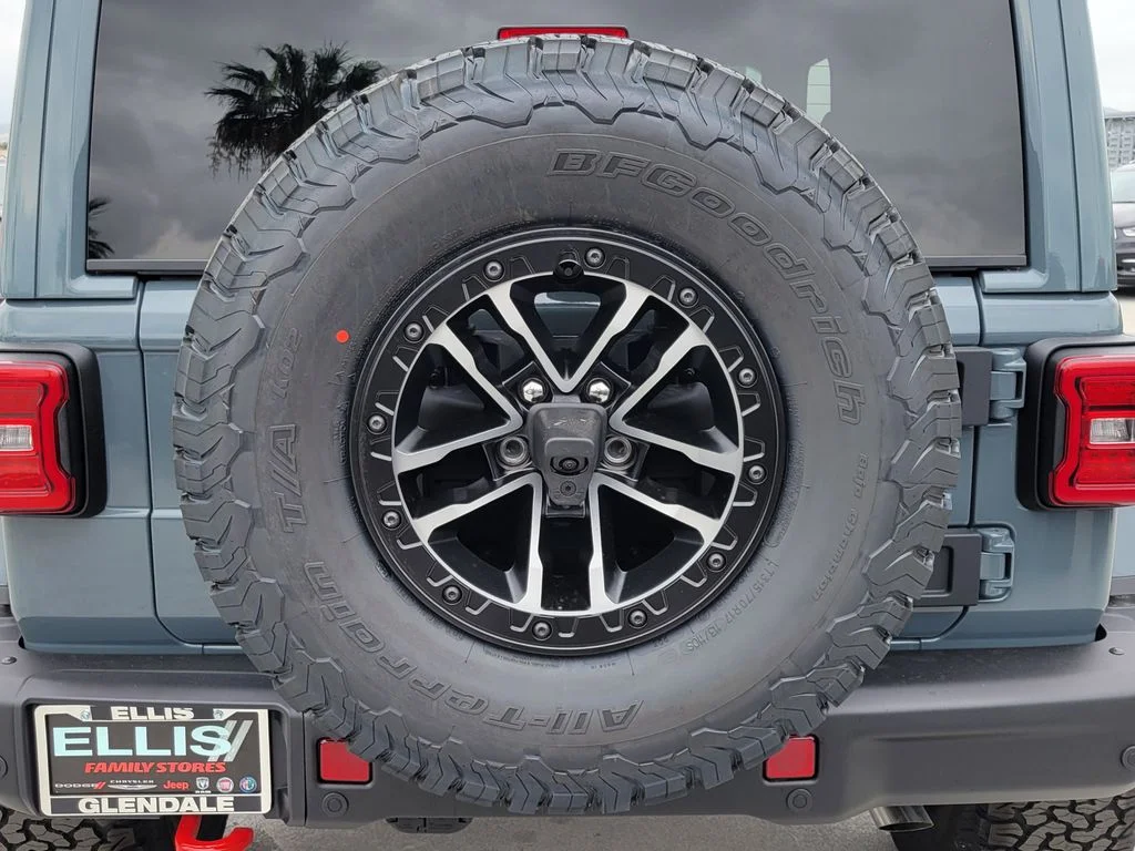 New 2026 Anvil Clear-Coat Exterior Paint Jeep Rubicon X image 19