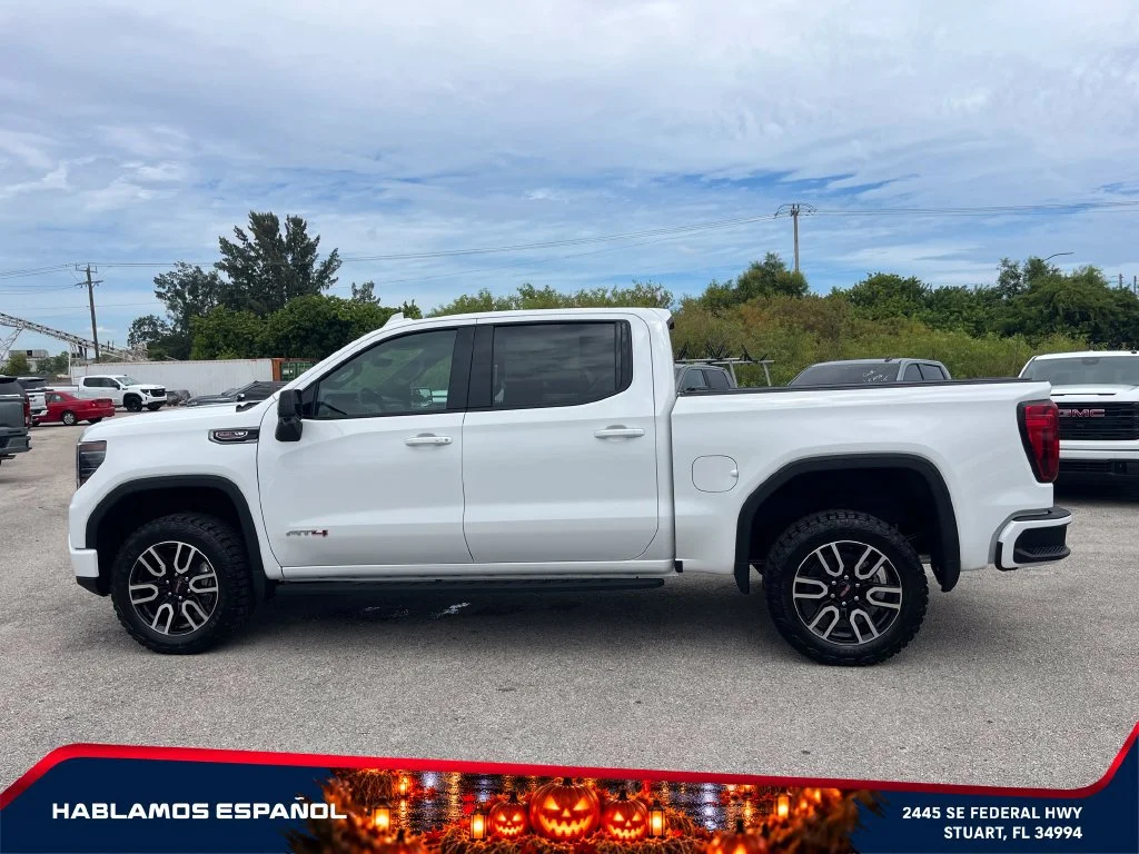 New 2026 Summit White GMC AT4 image 4