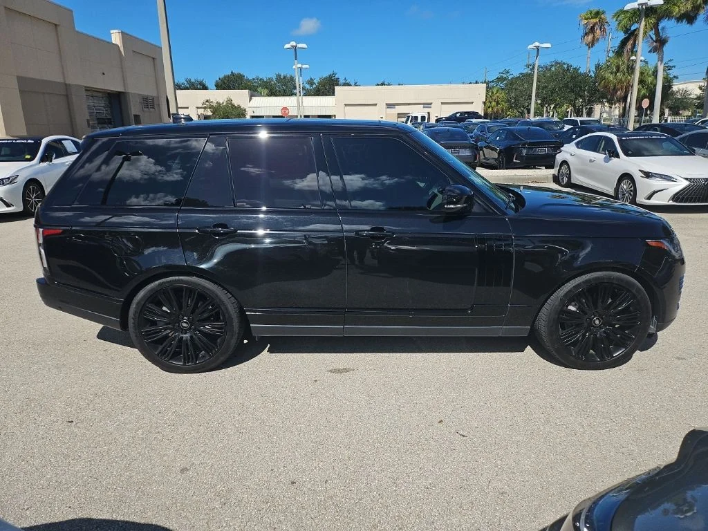 Used 2021  Land Rover Westminster image 8