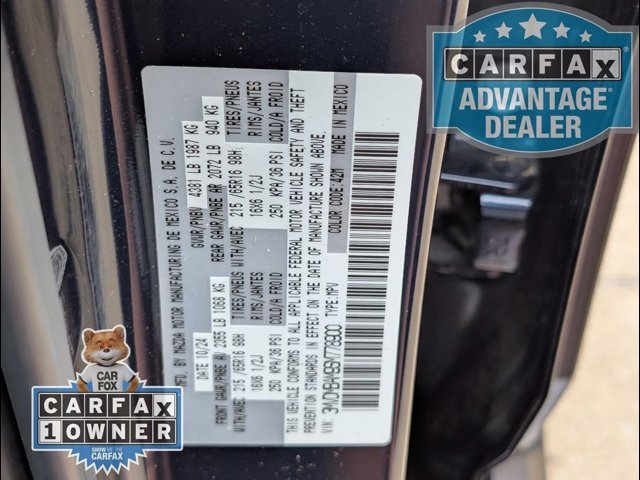 Certified Used 2025 Blue Mazda 2.5 S image 31