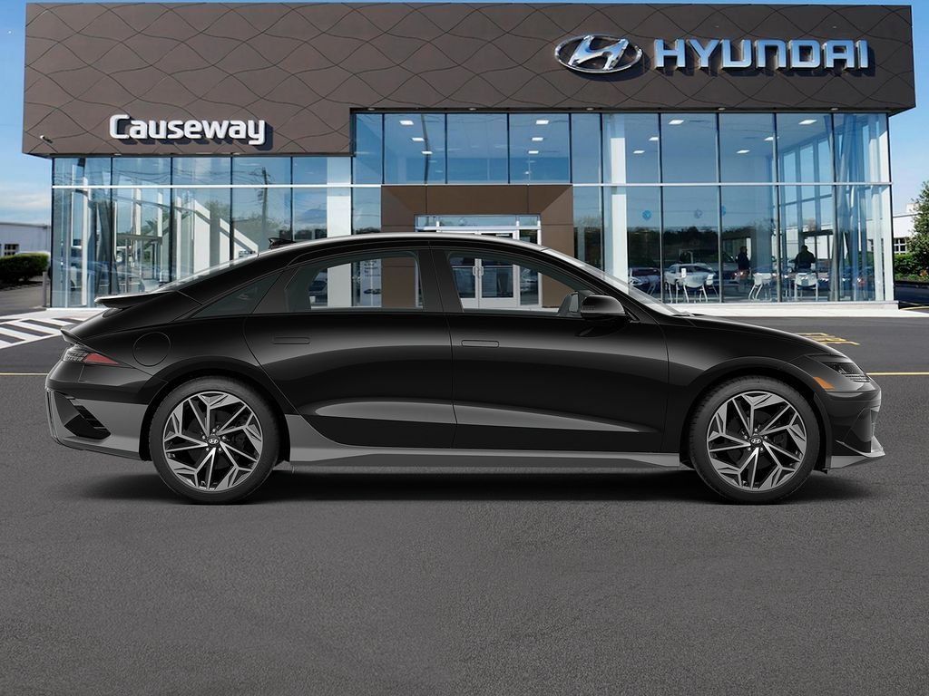 New 2023 Black Hyundai SEL image 9