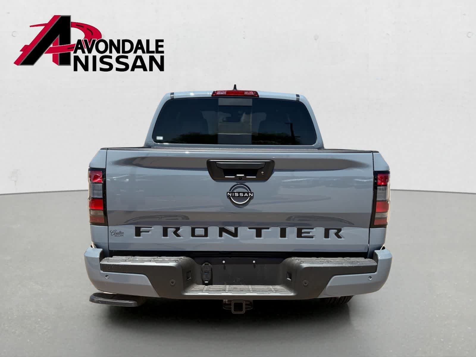 New 2026 Boulder Gray Pearl Nissan Crew Cab SV image 5