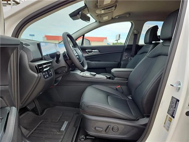 New 2026 Snow White KIA EX image 10
