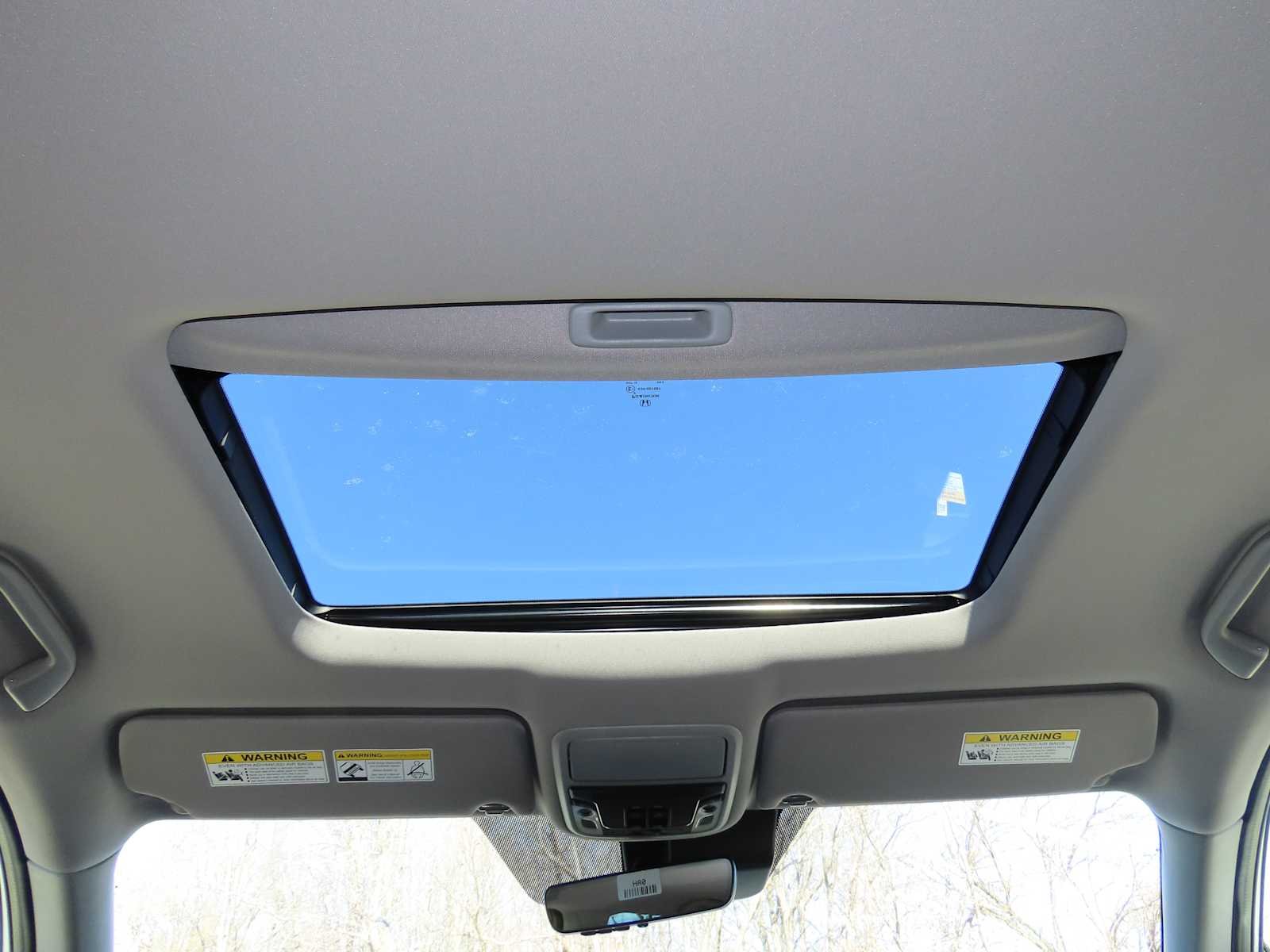 New 2026 Platinum White Pearl Honda RTL image 23