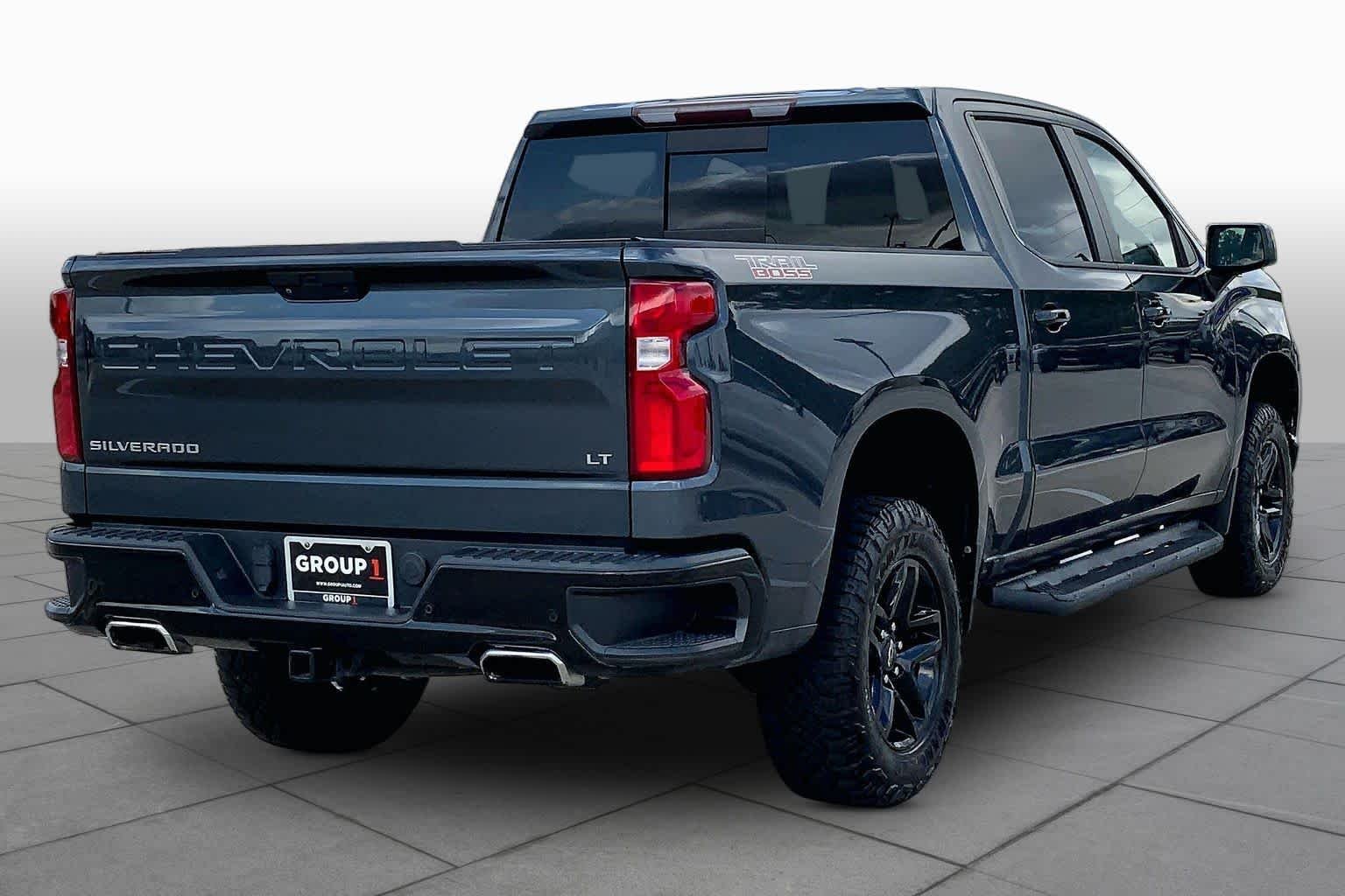 Used 2020 SHADOW GRAY METALLIC Chevrolet LT Trail Boss image 12