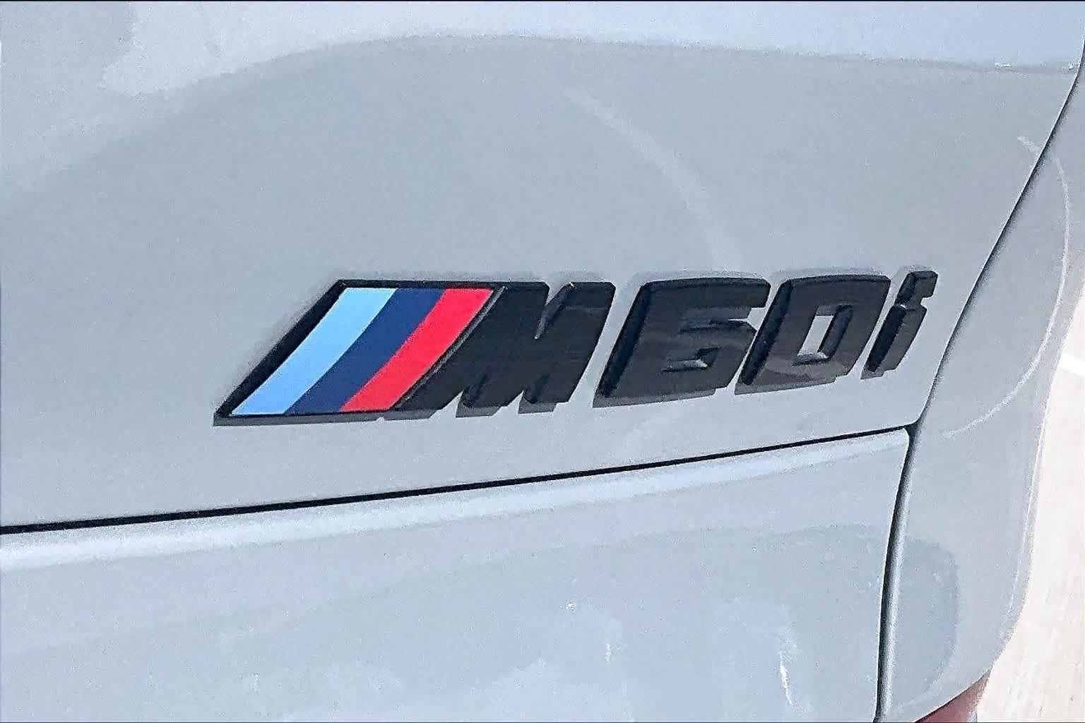 Used 2024 Brooklyn Grey Metallic BMW M60i image 9