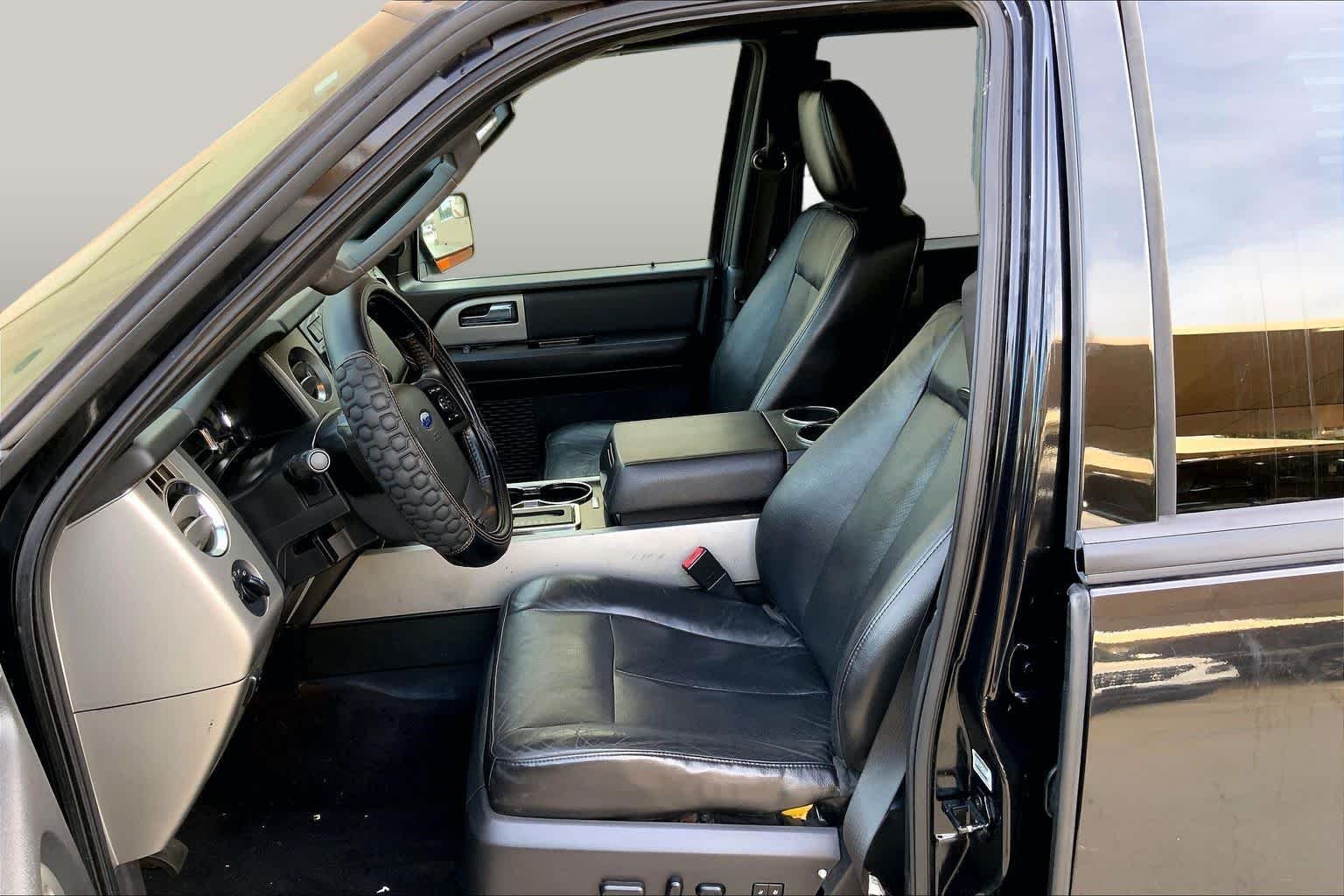 Used 2013 Tuxedo Black Metallic Ford Limited image 7