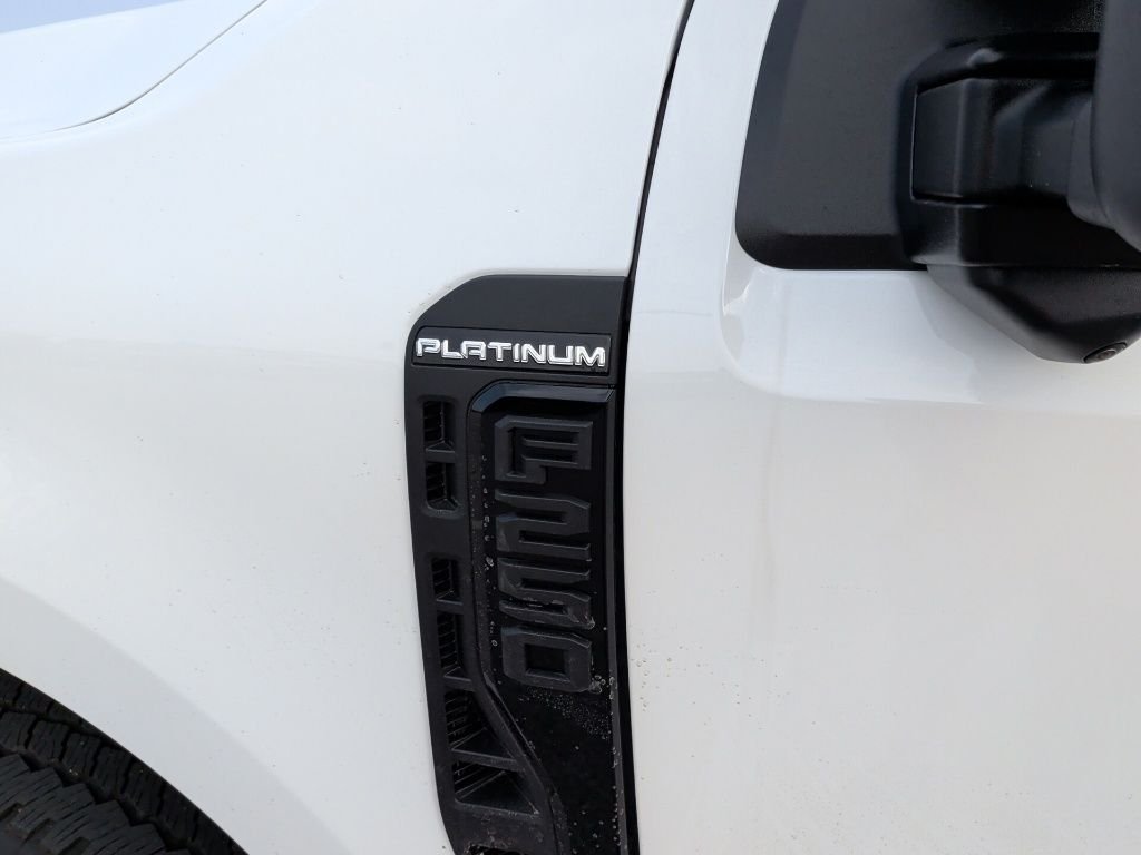 New 2026 Star White Metallic Tri-Coat Ford F-250® Platinum® image 48