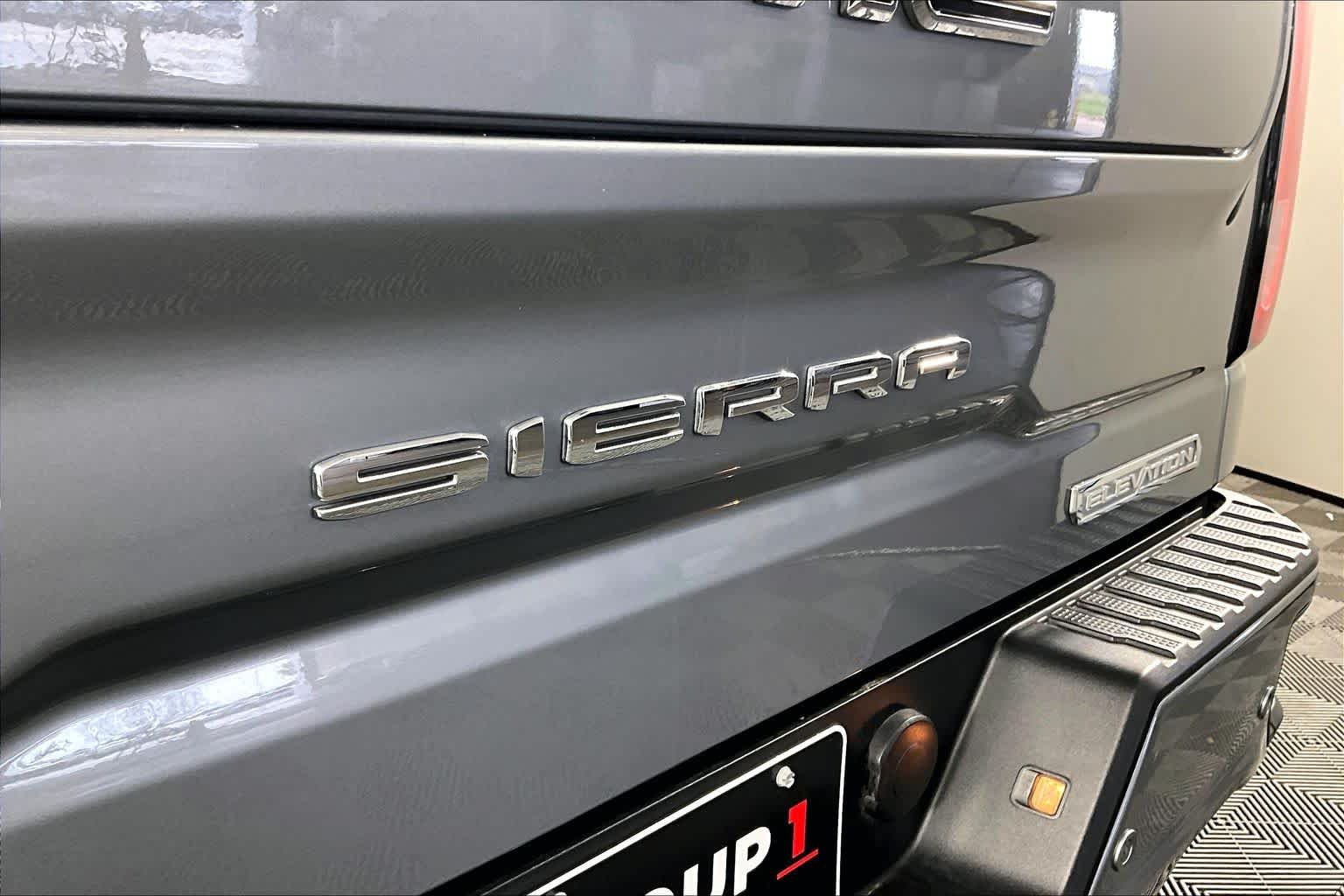 Used 2024 Sterling Metallic GMC Elevation image 30