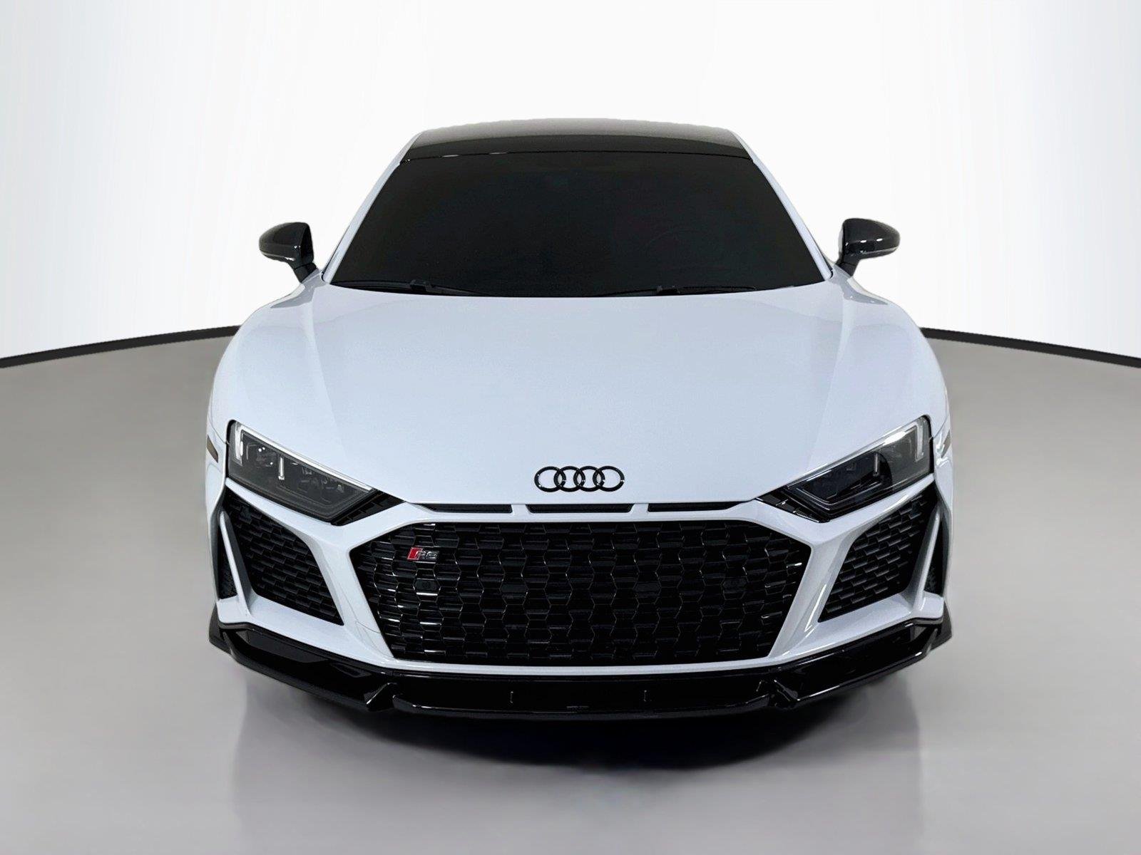 Used 2021 Suzuka Gray Metallic Audi 5.2 V10 | Carbon Ext Pkg | Diamond Stitched Int | Premium Pkg image 11